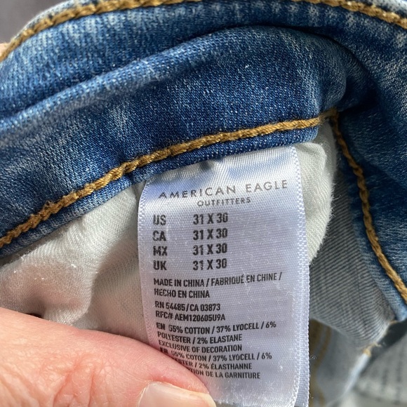 American Eagle Jeans. - Picture 6 of 7